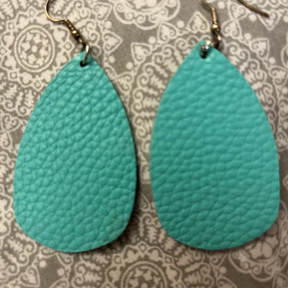 Handmade Faux Earrings - Picture 1 of 1